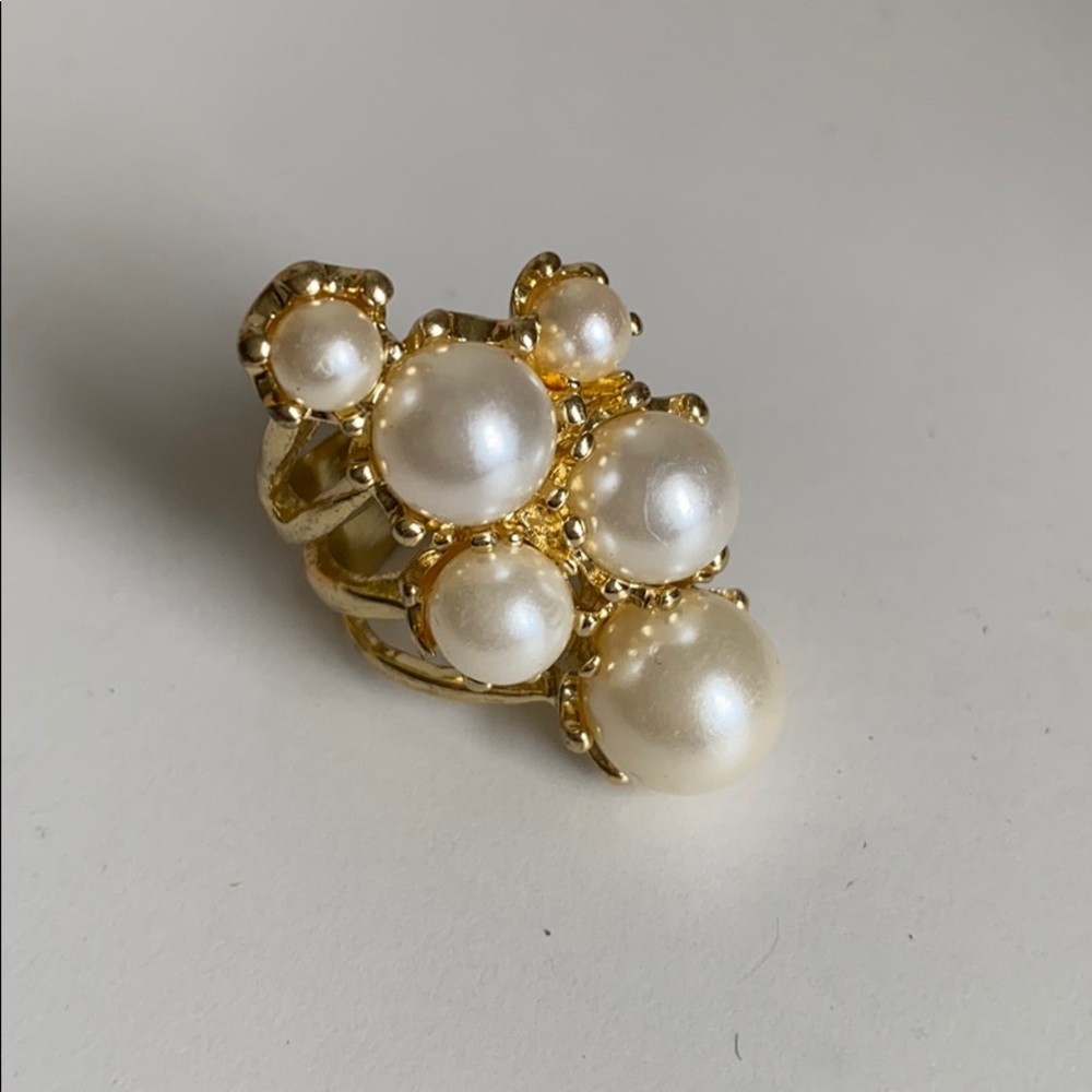 Gold tone and pearl ring
